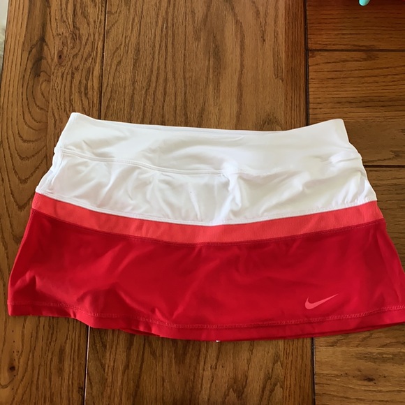 Nike tennis skirt